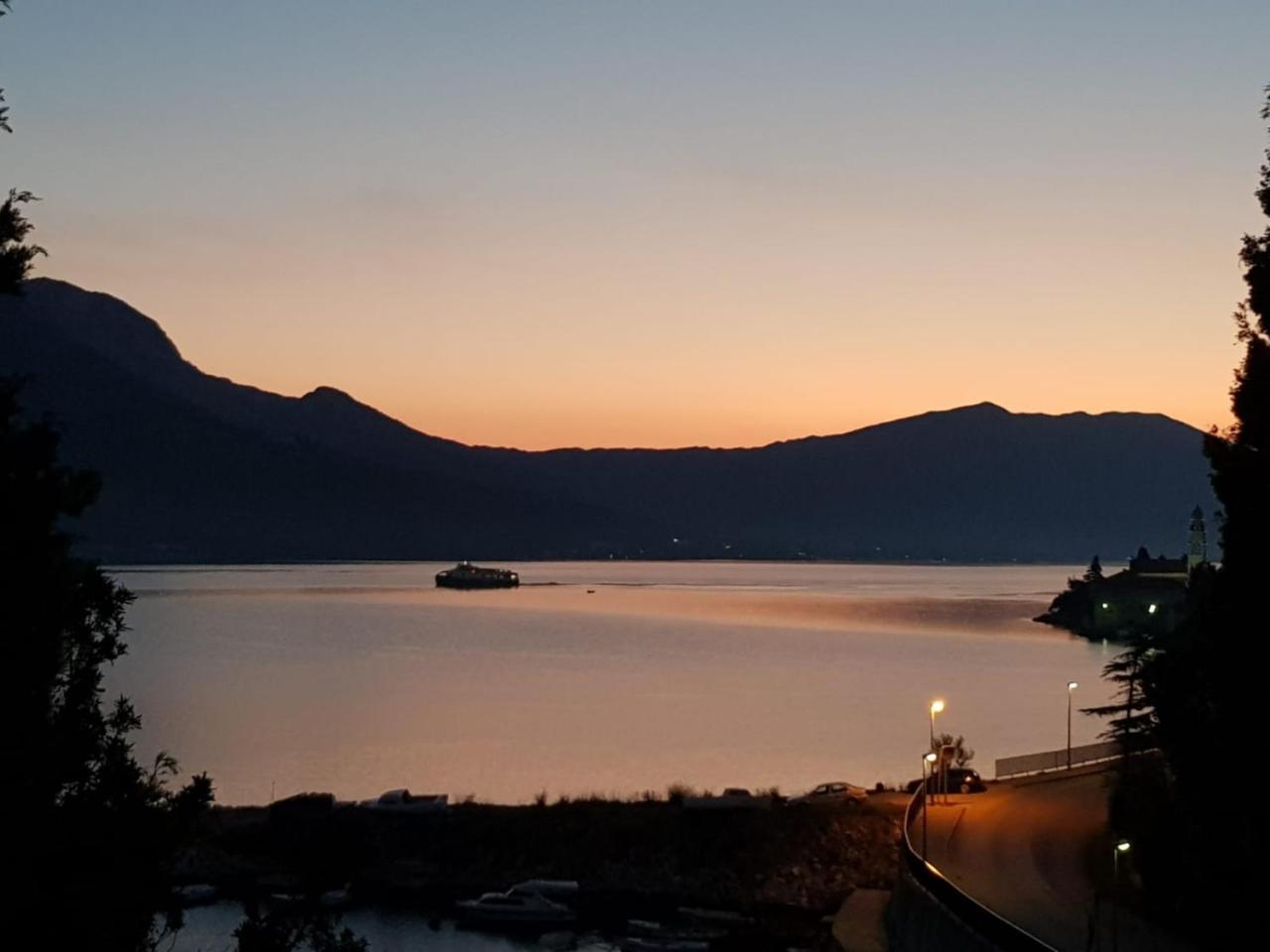 Villa Jade Apartments Front Row Sea View - Walk To Korcula Old Town Medvinjak Eksteriør billede