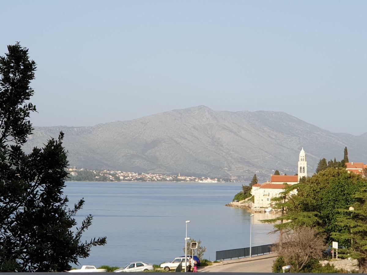 Villa Jade Apartments Front Row Sea View - Walk To Korcula Old Town Medvinjak Eksteriør billede